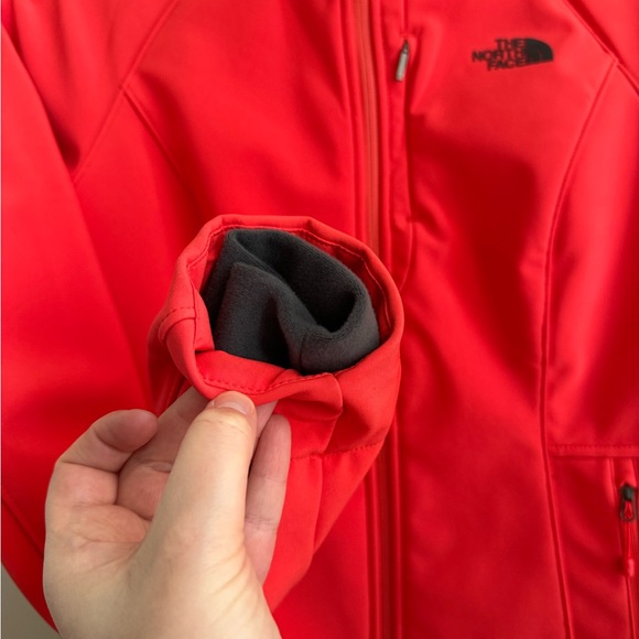 The North Face Women Apex Bionic 2 Jacket Small - Picture 6 of 10